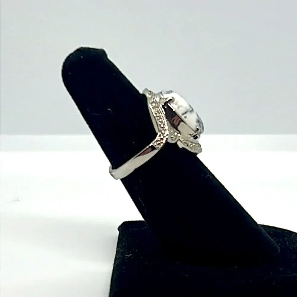 Beautiful Silver Stone Ring